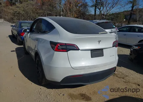 2021 Tesla Model Y Long Range Dual Motor All-Wheel Drive from USA, damaged, VIN 5YJYGDEE7MF065090